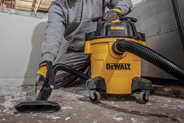 DeWalt usisivač za suvo i mokro usisavanje 20L - DXV20P  second image