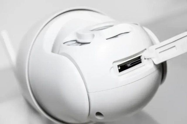 UGD IP Wi-Fi smart kamera A18XM-2MP-4G-EU second image